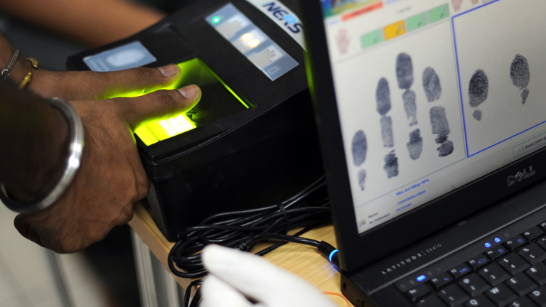 How-Can-Biometrics-Control-The-Immigration-Process